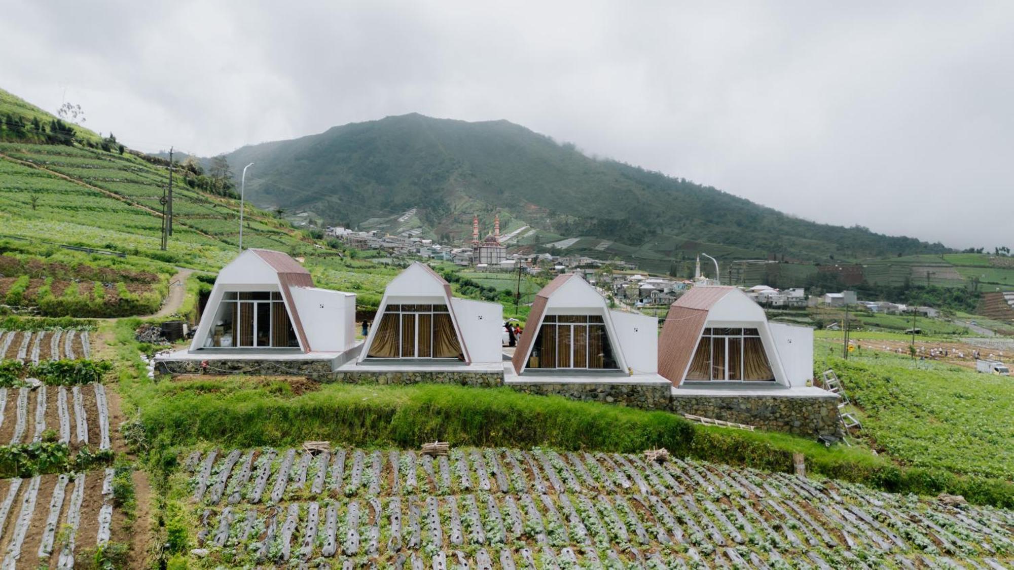 Villa Dieng Khatulistiwa By Travelink